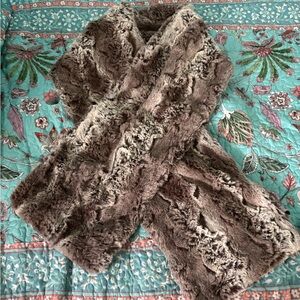 LOFT Faux Fur Scarf in Brown Tones
